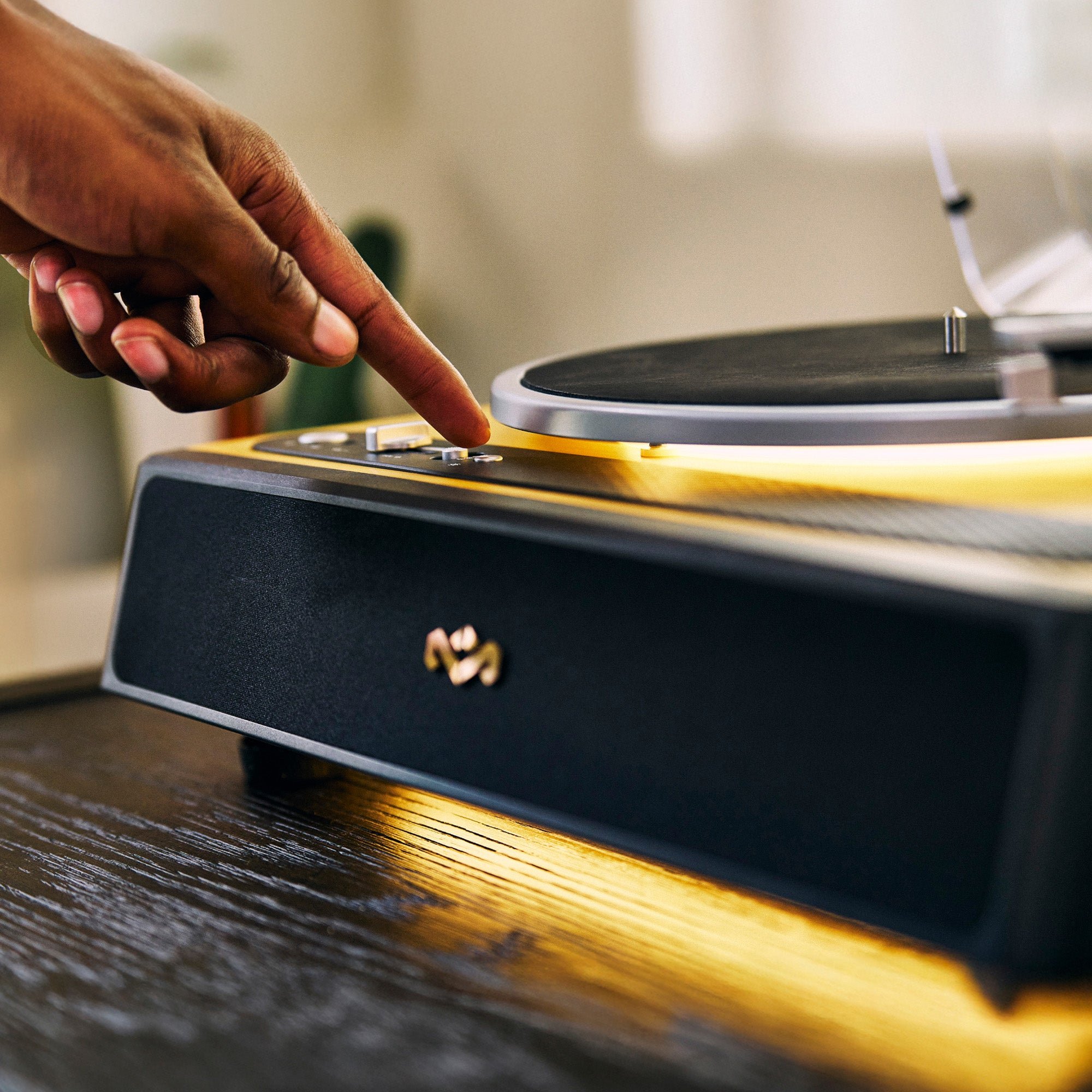 Soul Rebel Turntable 4